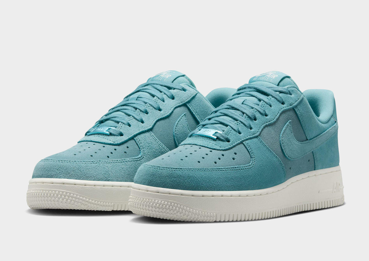 סניקרס Air Force 1 Low | נשים