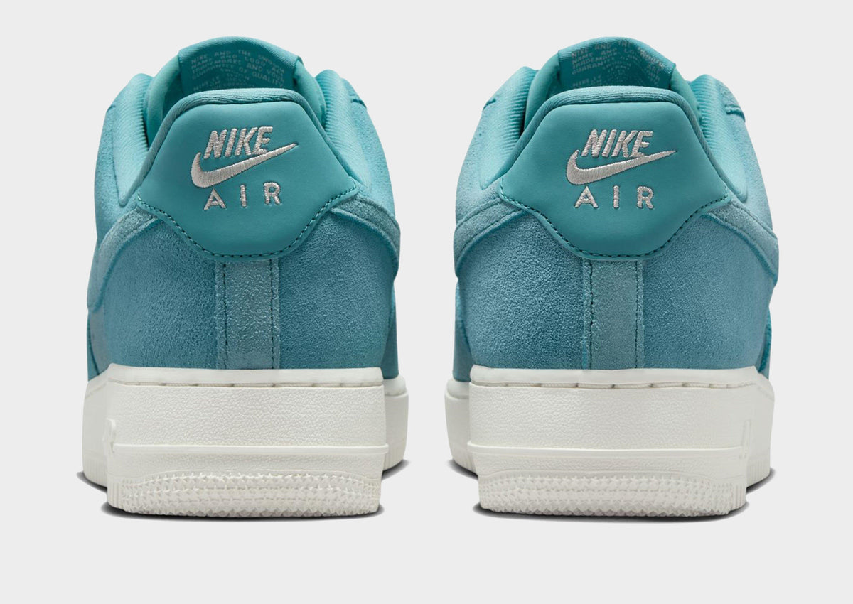 סניקרס Air Force 1 Low | נשים