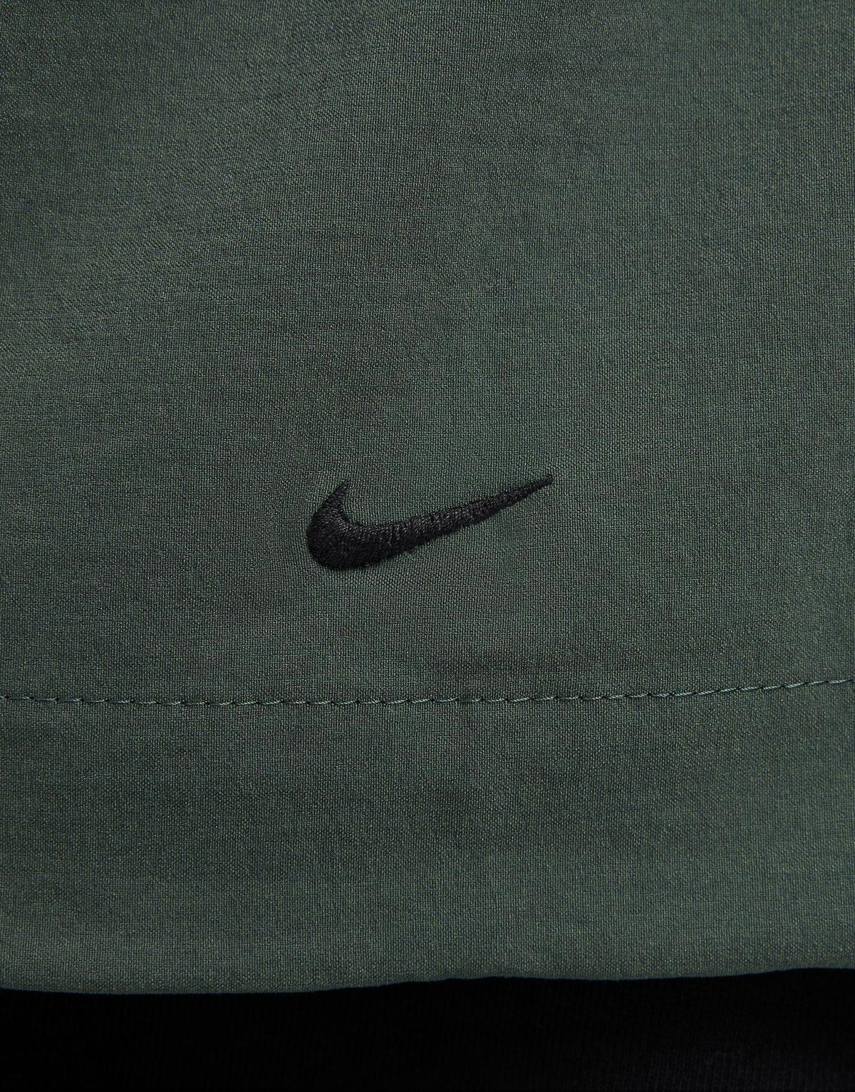 ג'קט קפוצ'ון Tech Woven | גברים