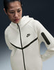 ג'קט קפוצ'ון Tech Fleece Windrunner | נשים