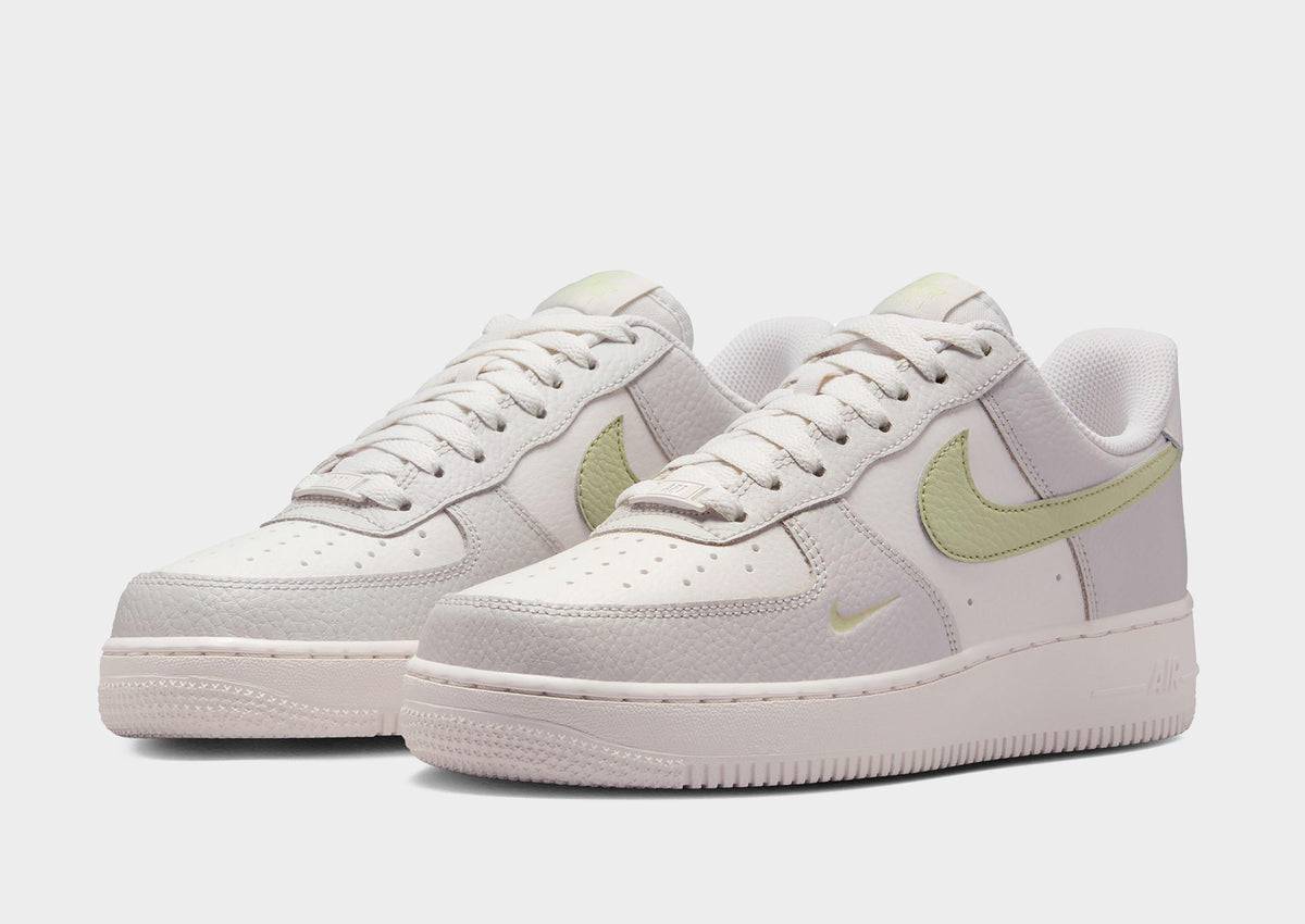 סניקרס Air Force 1 '07 | נשים