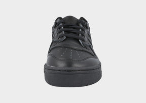 סניקרס ג'וניורס Rivalry Low