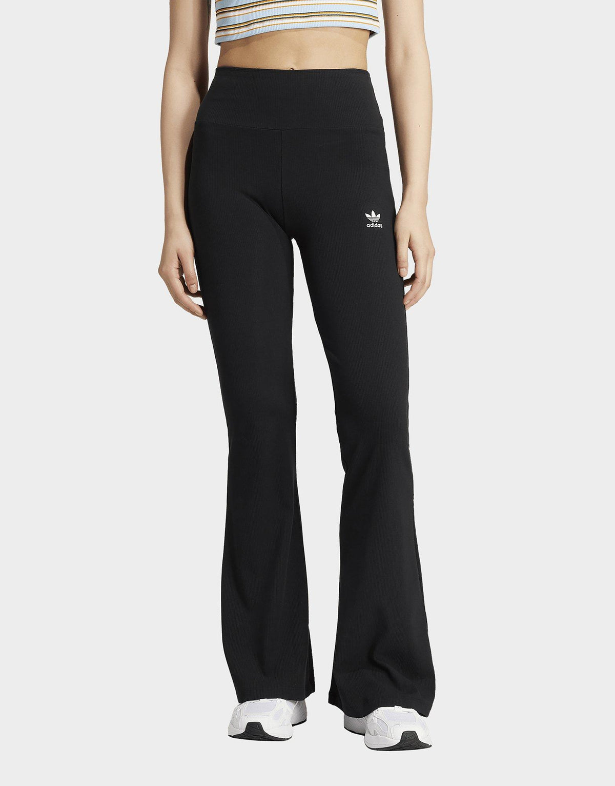 טייץ מתרחבים Essentials Rib Flared | נשים