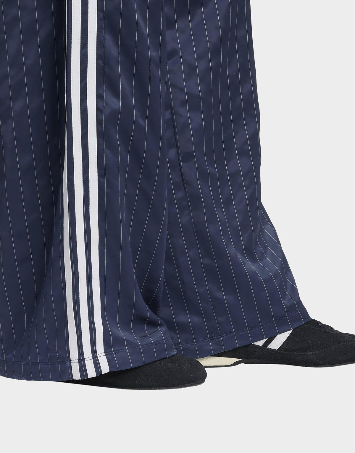 מכנסיים ארוכים מתרחבים Stripes | נשים