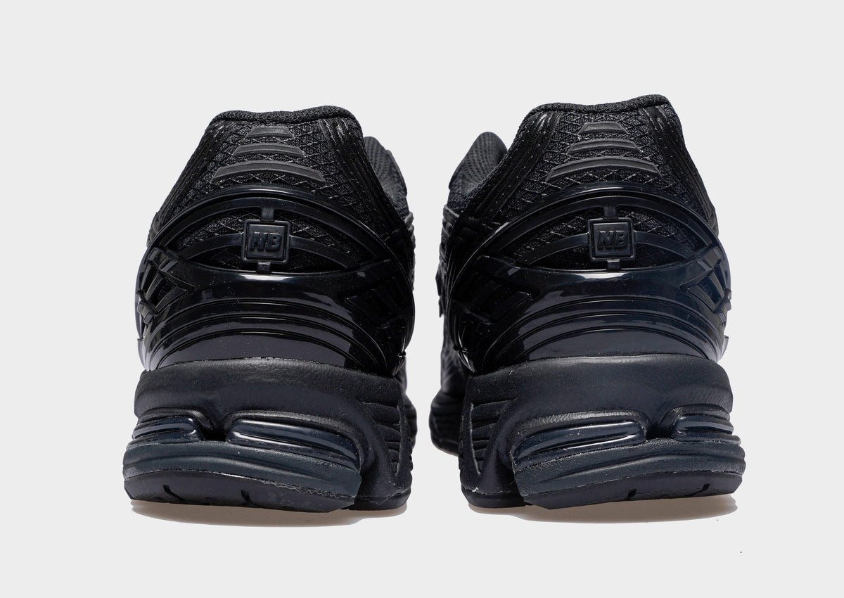 סניקרס 1906 Triple Black | גברים