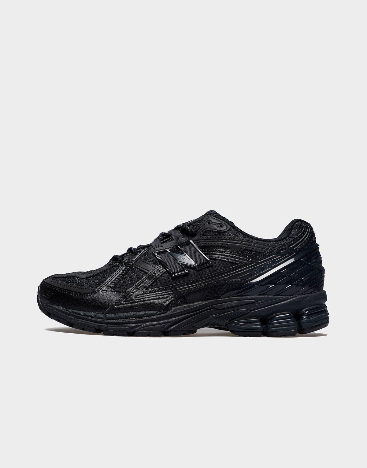 סניקרס 1906 Triple Black | גברים