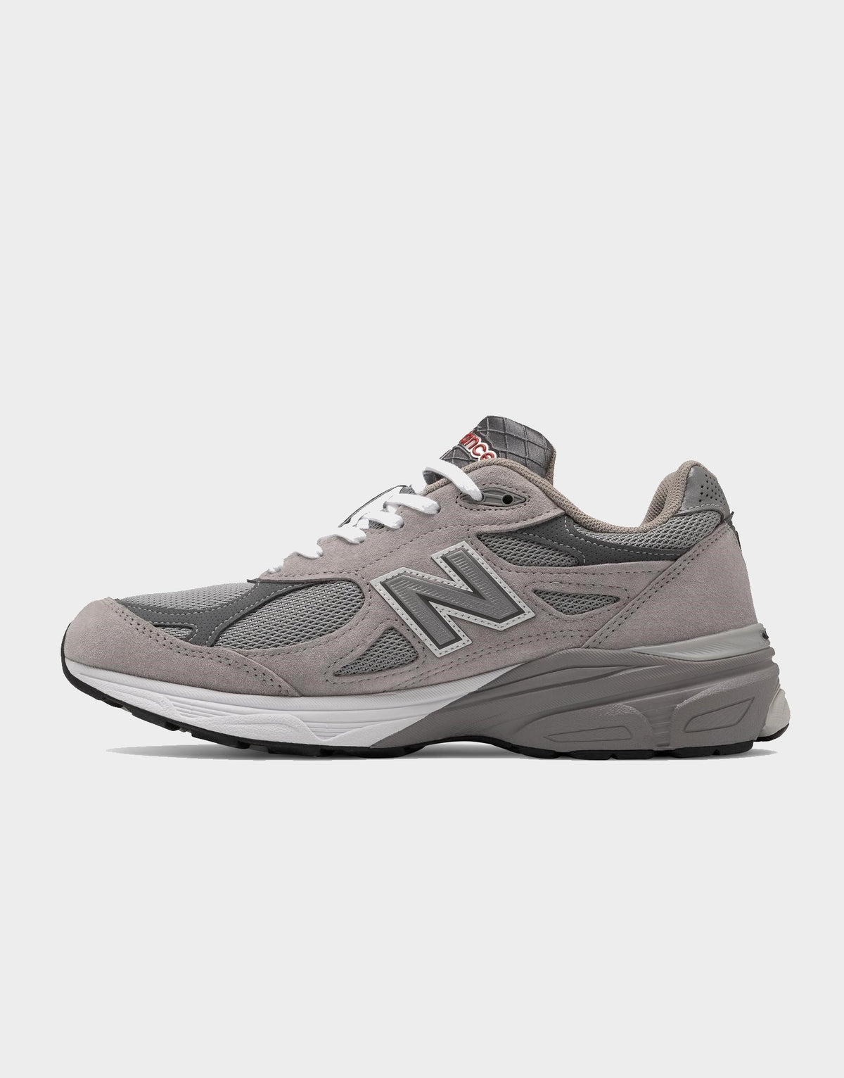 סניקרס 990v3
