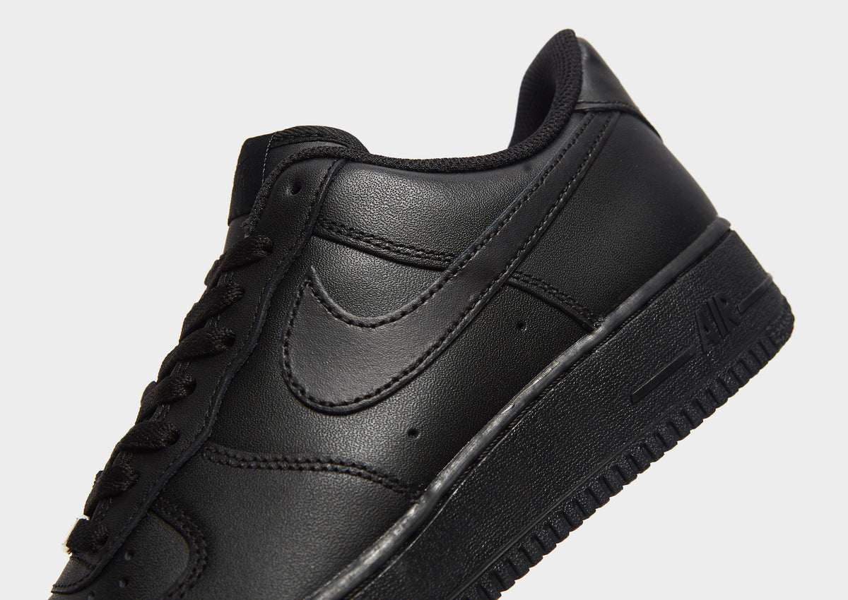 סניקרס Air Force 1 '07 | נשים