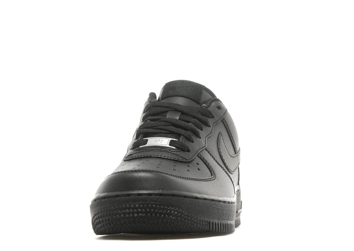 סניקרס Air Force 1 '07 | נשים