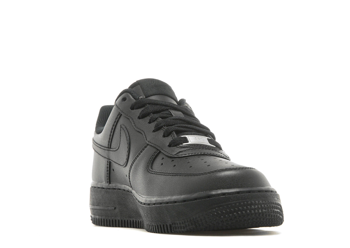 סניקרס Air Force 1 '07 | נשים