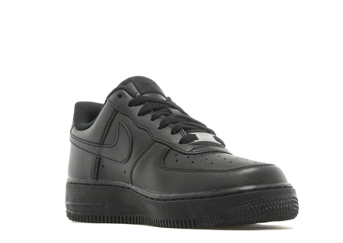 סניקרס Air Force 1 '07 | נשים