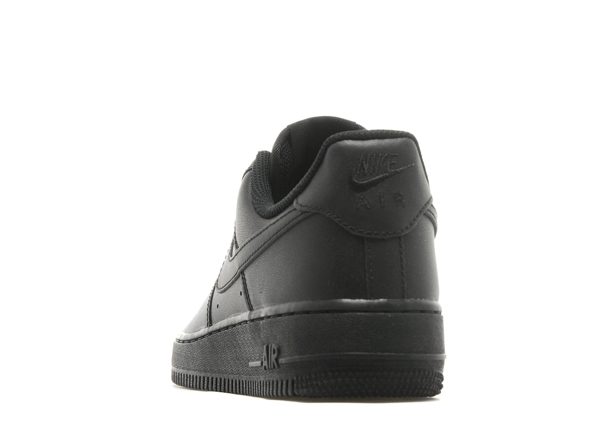 סניקרס Air Force 1 '07 | נשים
