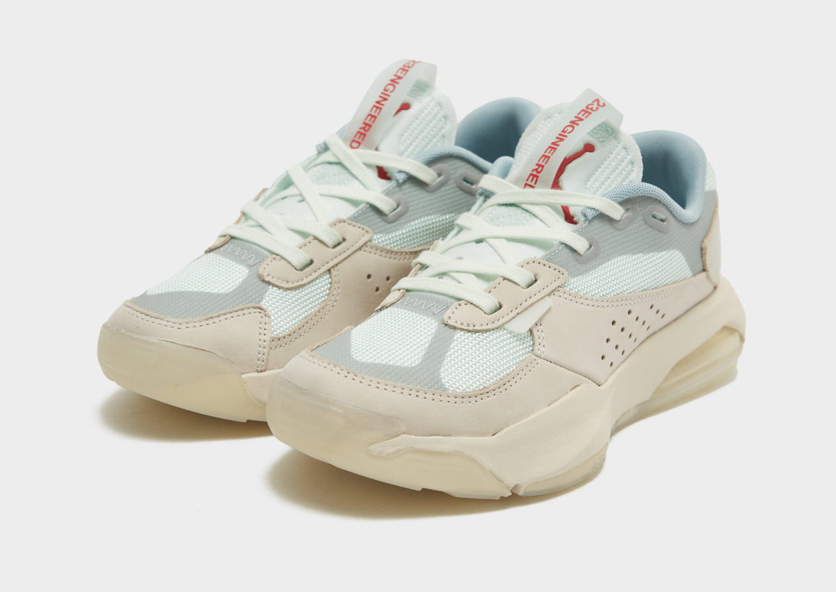 סניקרס Air 200E