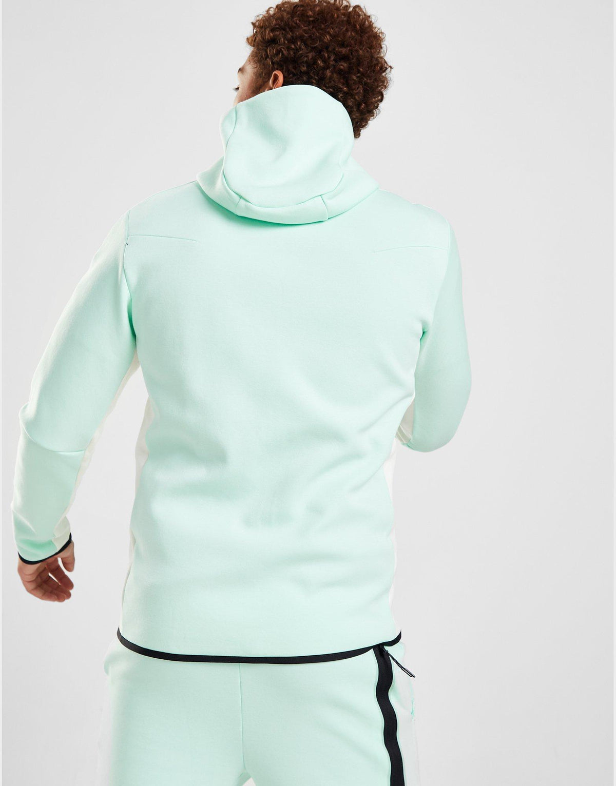 סווטשירט קפוצ'ון Tech Fleece | גברים