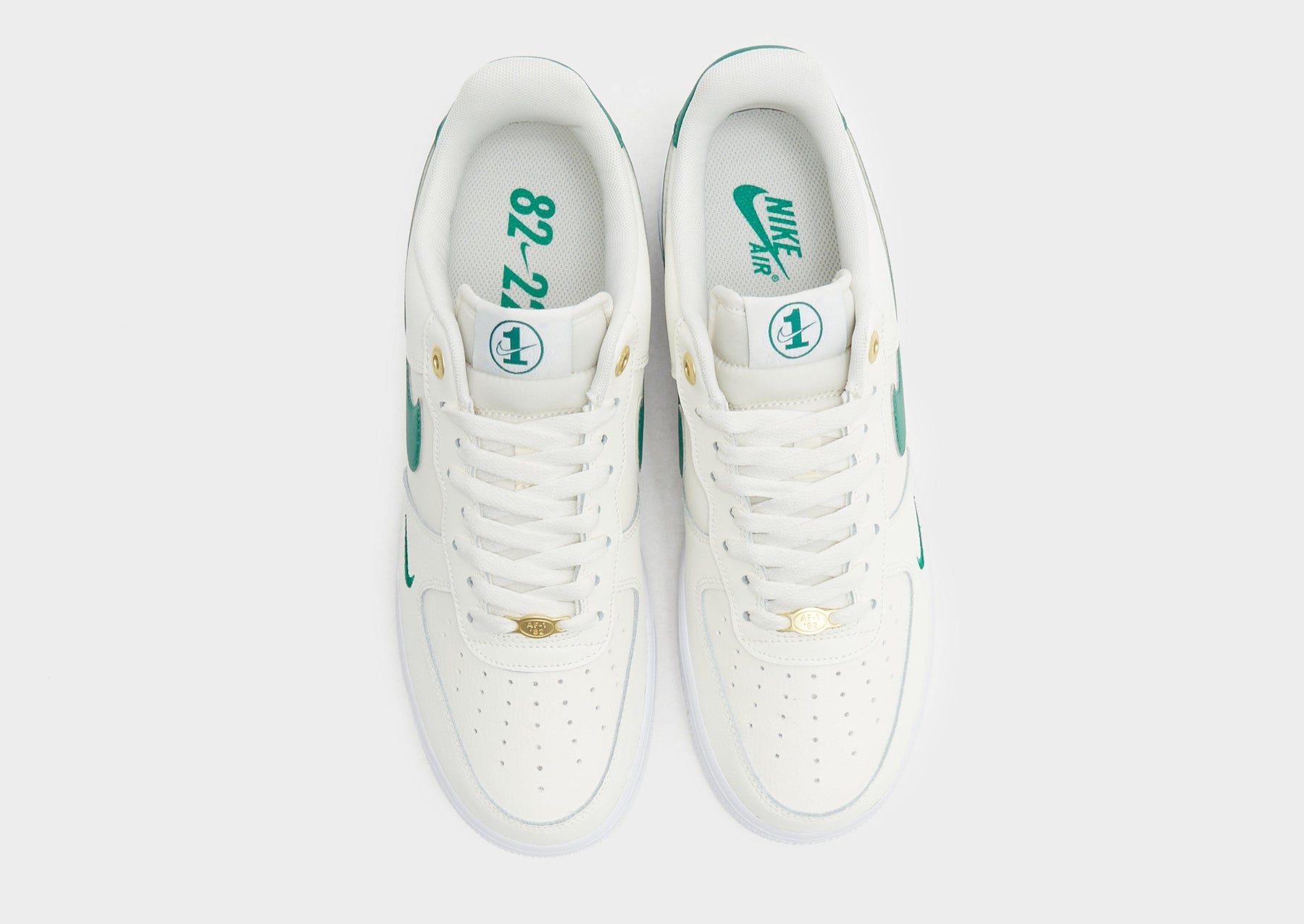 סניקרס Air Force 1 '07 LV8