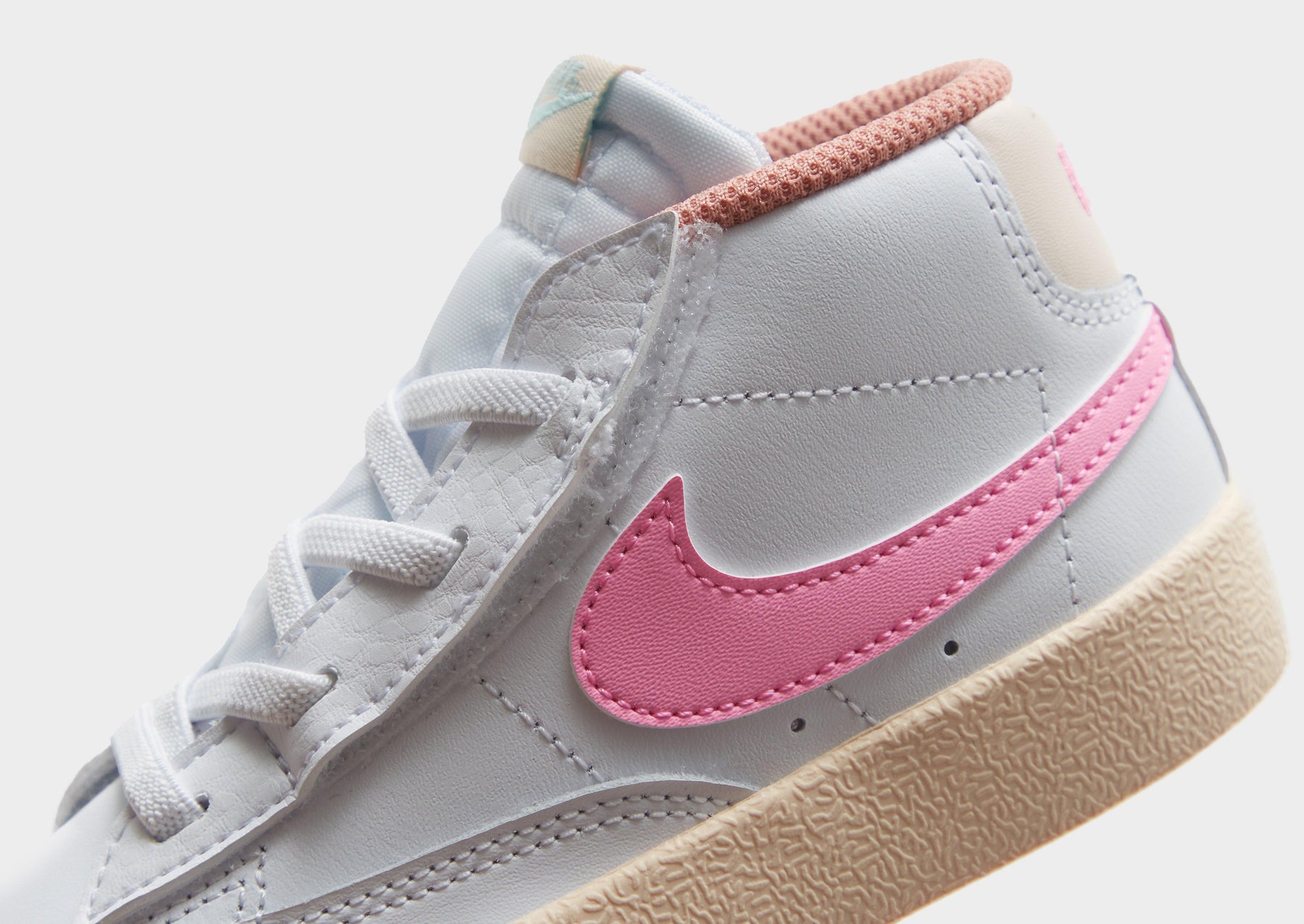 סניקרס Blazer Mid '77 White Pink Spell | בייבי