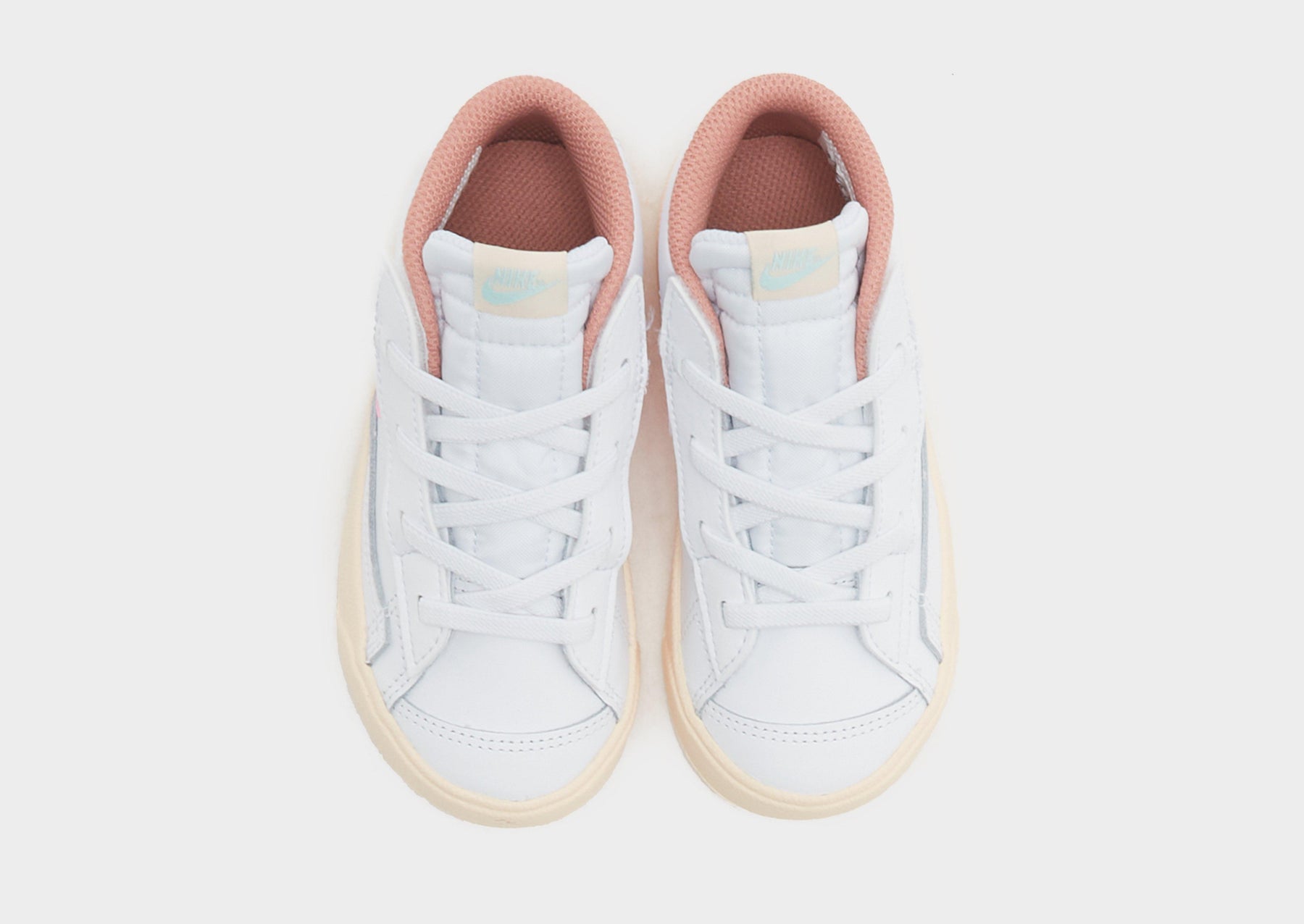 סניקרס Blazer Mid '77 White Pink Spell | בייבי