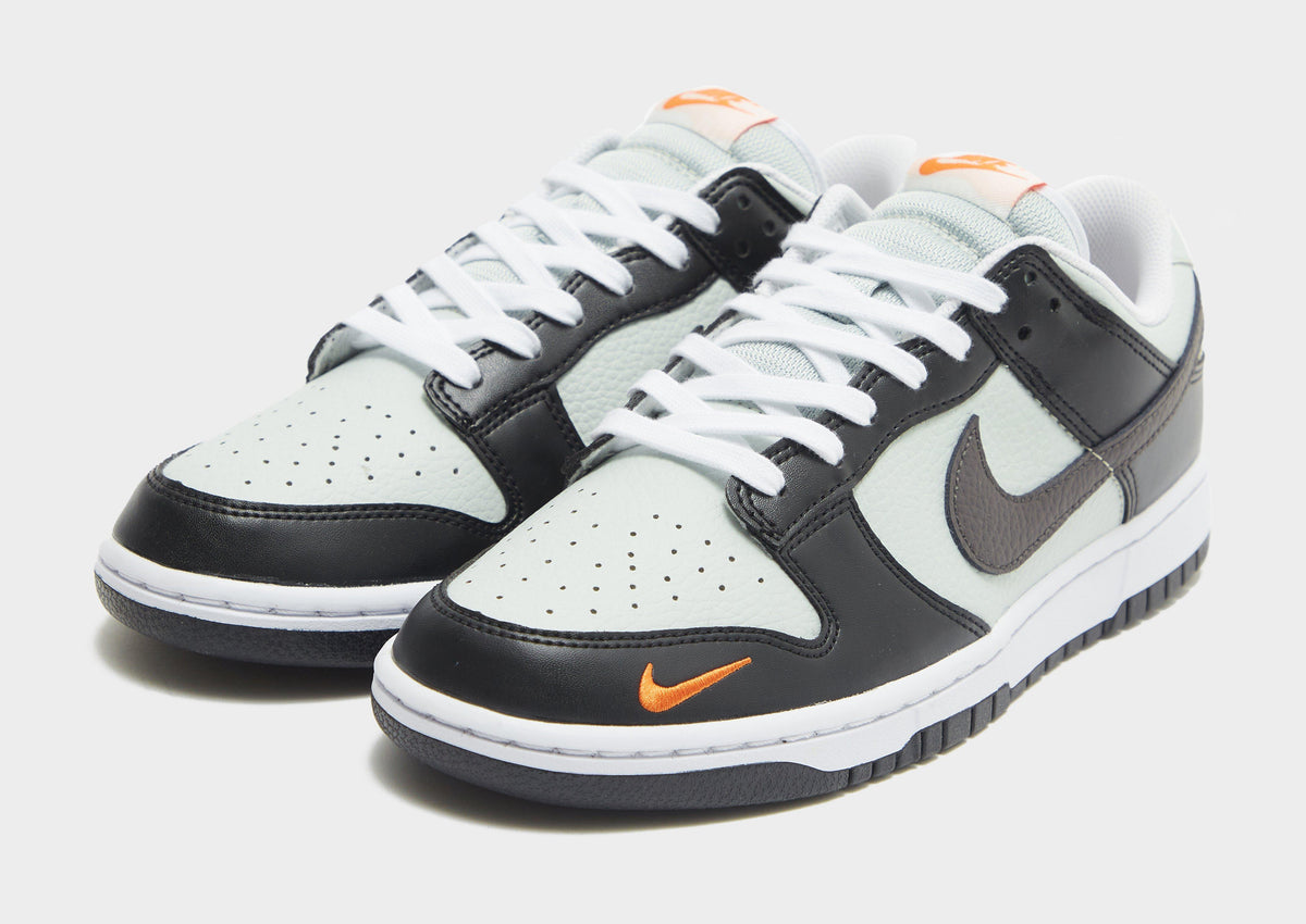 סניקרס Dunk Low Black Total Orange Mini Swoosh | יוניסקס