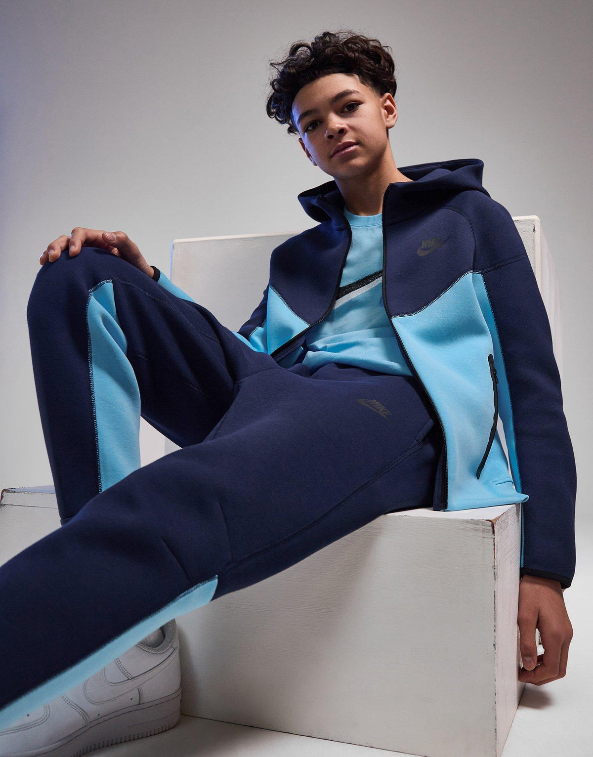 מכנסי טרנינג ארוכים Tech Fleece | ג'וניורס