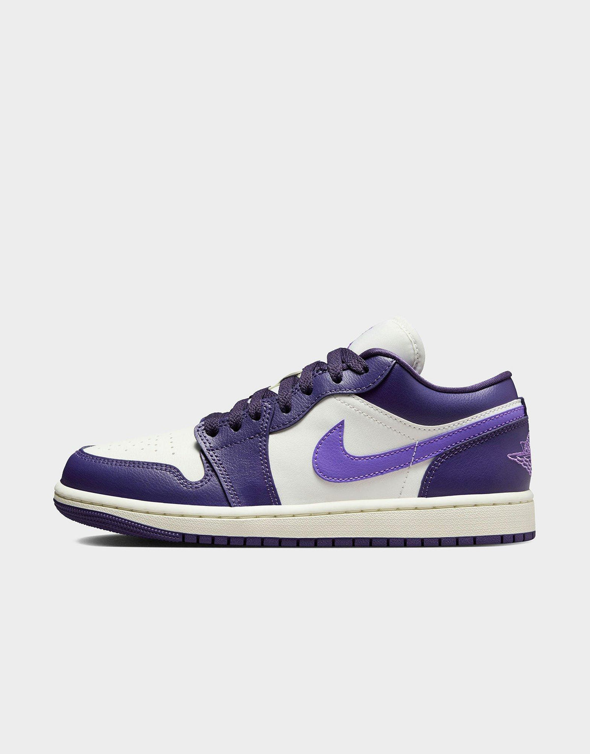 סניקרס Air Jordan 1 Low Sky J Purple