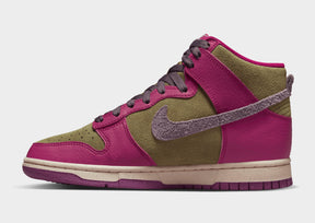 סניקרס Dunk High Dynamic Berry
