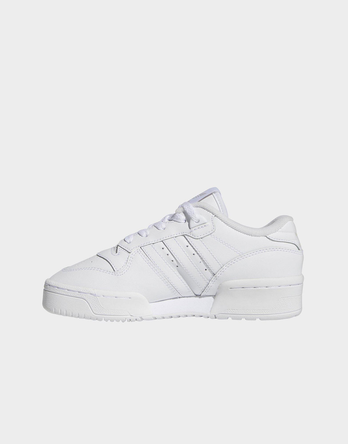 סניקרס ג'וניורס Rivalry Low