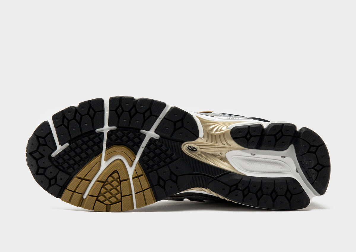 סניקרס 1906R White Gold | גברים