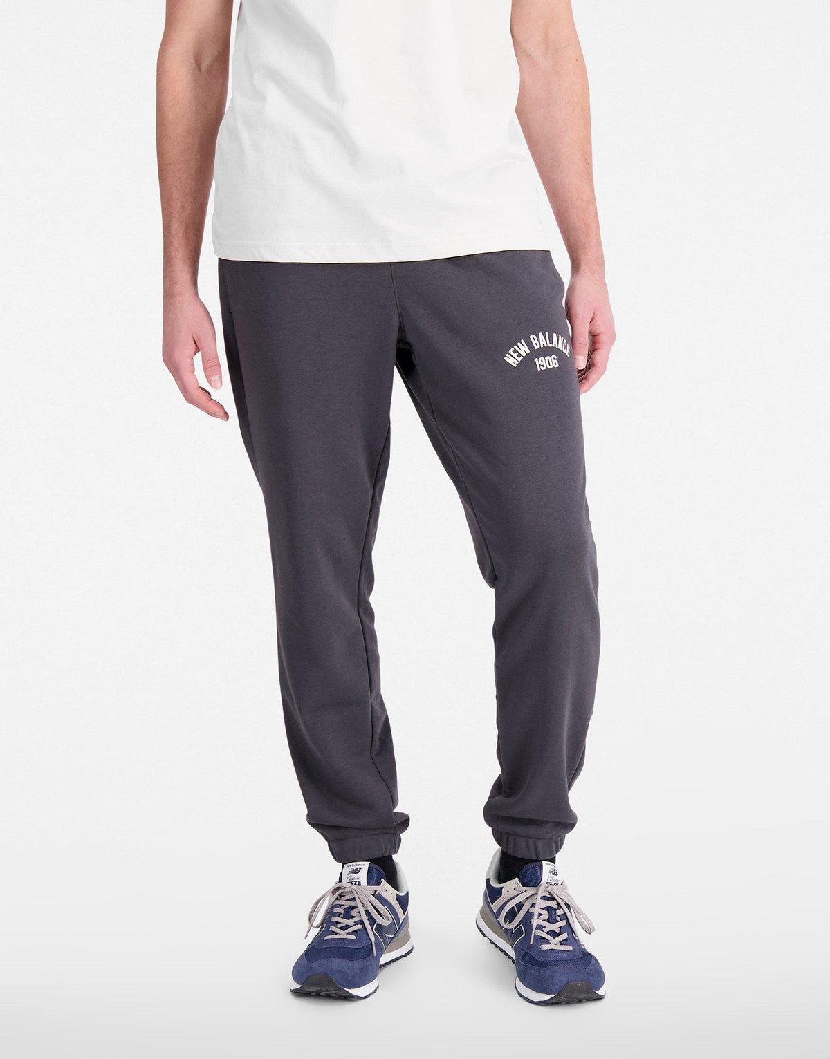 מכנסי טרנינג Essentials Varsity Fleece